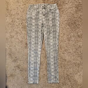 Blank NYC Snakeskin Print Skinny Jeans -25